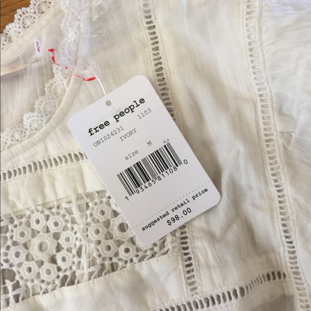 NWT Free People Ruffle Blouse - Picture 6 of 7